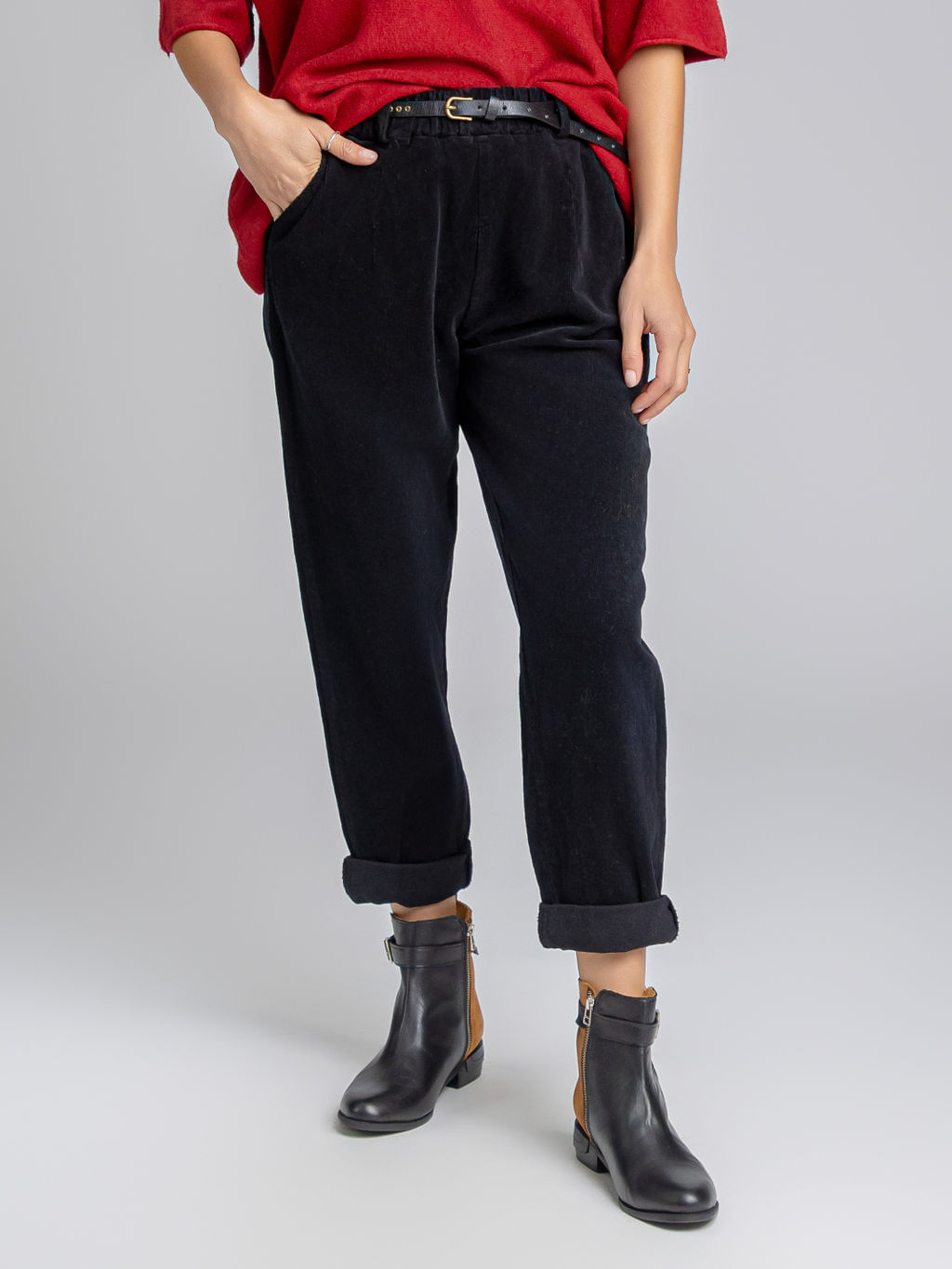 PANTALÓN KUNIS